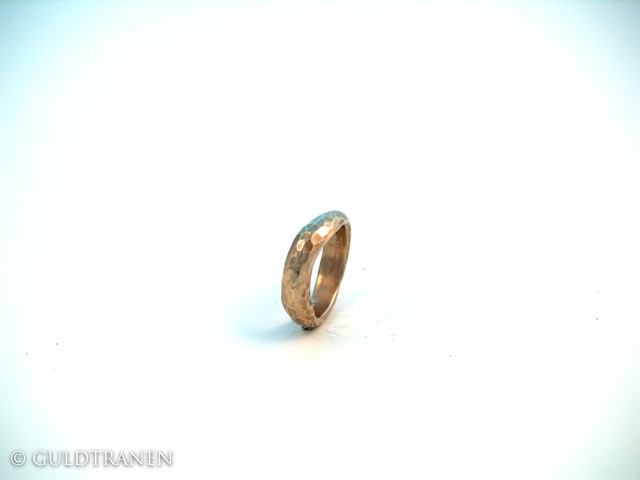guldtranen  483